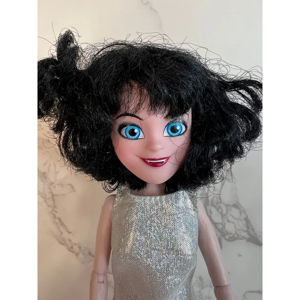 Hotel Transylvania Mavis Doll 2017 – Silver Dress, Bendable Arms & Legs 10